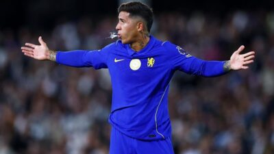 Pesan Menyentuh Enzo Fernandez untuk Para Penggemar Chelsea Pesan Menyentuh Enzo Fernandez untuk Para Penggemar Chelsea