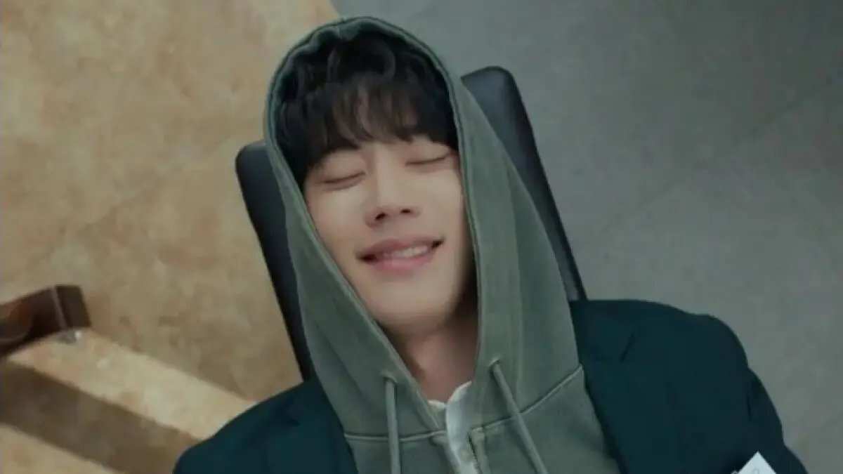 Lee Jun Young Memperankan Choi Jeong Yo dalam Drama Four Hands, Two Sonatas