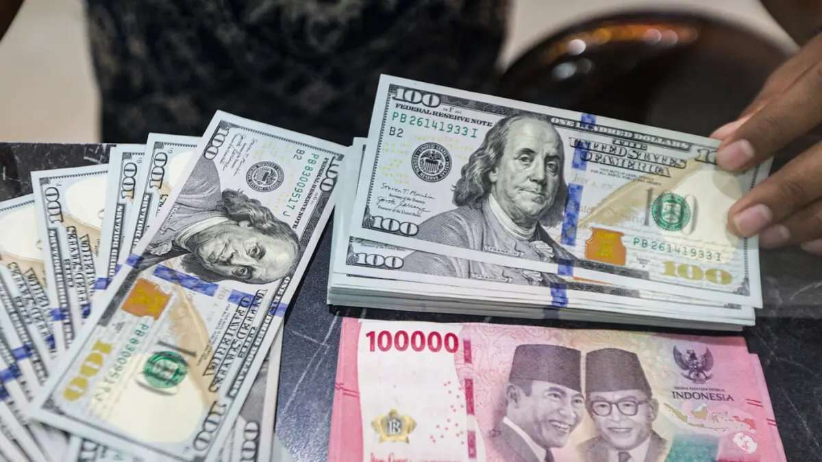 Peningkatan Minat Terhadap Produk Perlindungan Berbasis Dolar AS