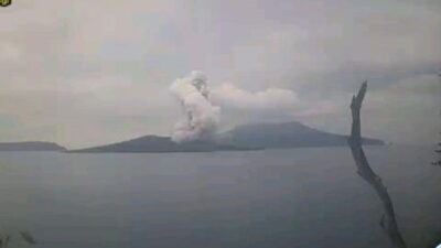 BNPB Serukan Ketenangan Masyarakat di Tengah Erupsi Gunung Anak Krakatau