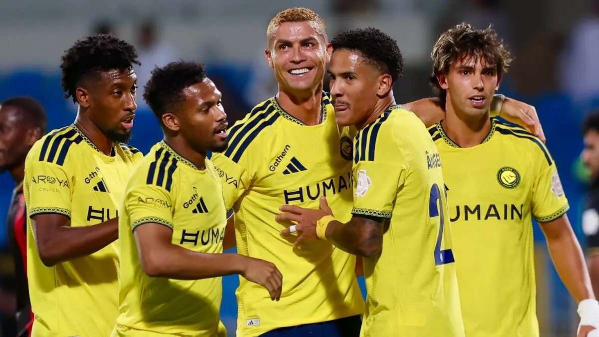 Prediksi Pertandingan Al-Ittihad vs Al-Nassr: Siapa yang Akan Mendominasi?