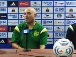 Tavares Mengeluhkan Cuaca Panas dan Angin Kencang di Laga Imbang Persebaya