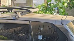 Langkah Aman Bersihkan Mobil Dari Abu Vulkanik