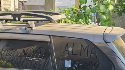 Langkah Aman Bersihkan Mobil Dari Abu Vulkanik