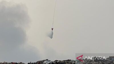 Kebakaran TPA Galuga di Bogor: Upaya Pemadaman Melalui Udara