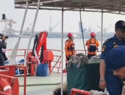 Pencarian Jurnalis Hilang Kontak saat Meliput Erupsi Anak Krakatau