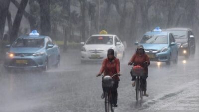 Perkiraan Cuaca: Hujan Ringan hingga Petir Guyur Sejumlah Kota di Indonesia