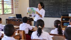 Tantangan Pendidikan di Riung Barat: Memanfaatkan Bahasa Ibu dalam Belajar