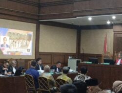 Panggilan Sidang: Gus Alex Minta Jokowi Turut Hadir Soal Kuota Haji
