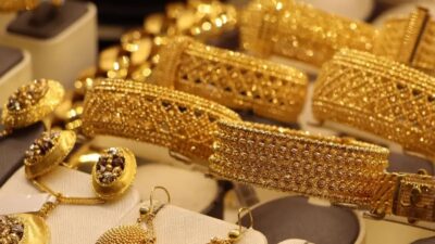 Penurunan Harga Emas Perhiasan di Jakarta: Tinjauan Hari Ini