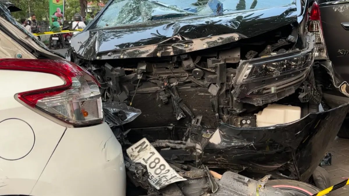 Kecelakaan Mobil di Surabaya: Penyidikan Serta Uji Laboratorium Obat