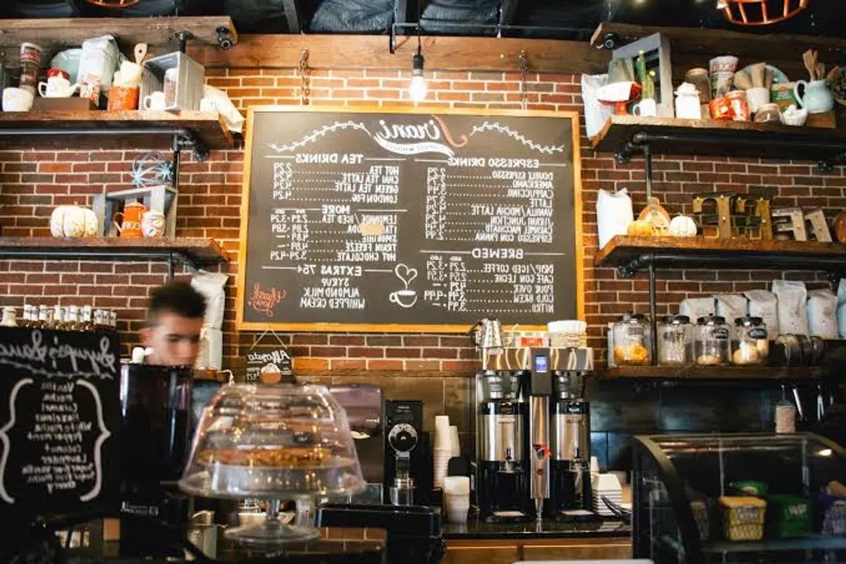 Rekomendasi Cafe Terjangkau untuk Hangout di Jakarta Selatan