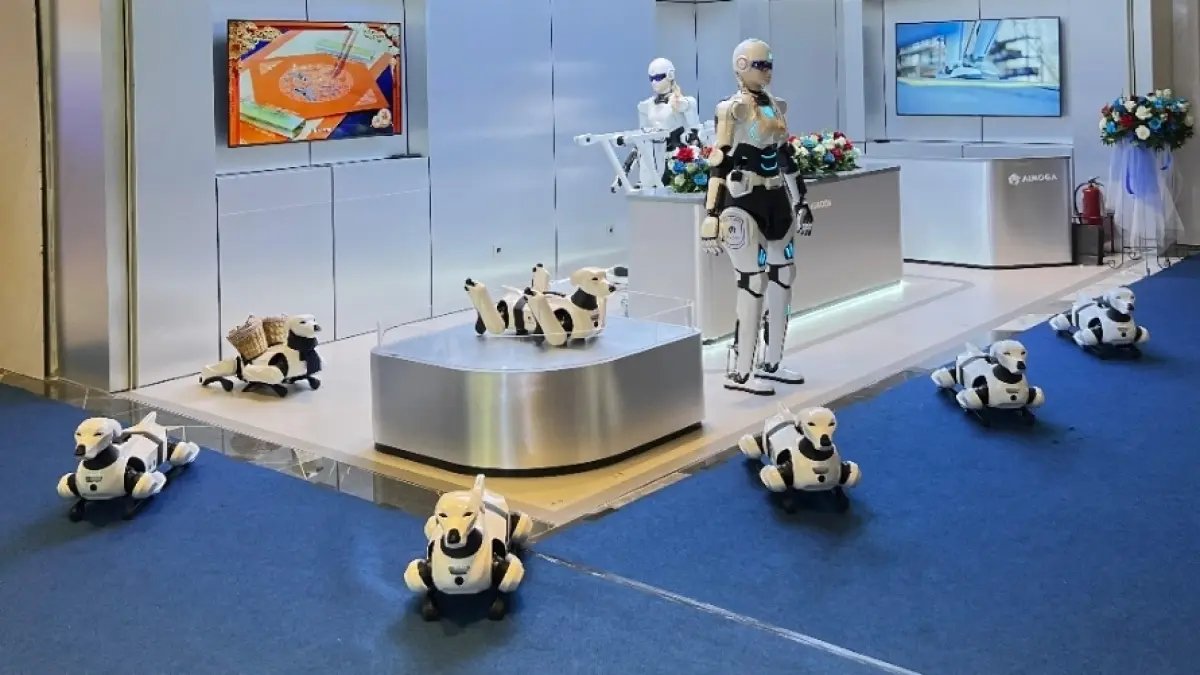 Peluncuran Toko Pengalaman Robot Cerdas Pertama di Indonesia