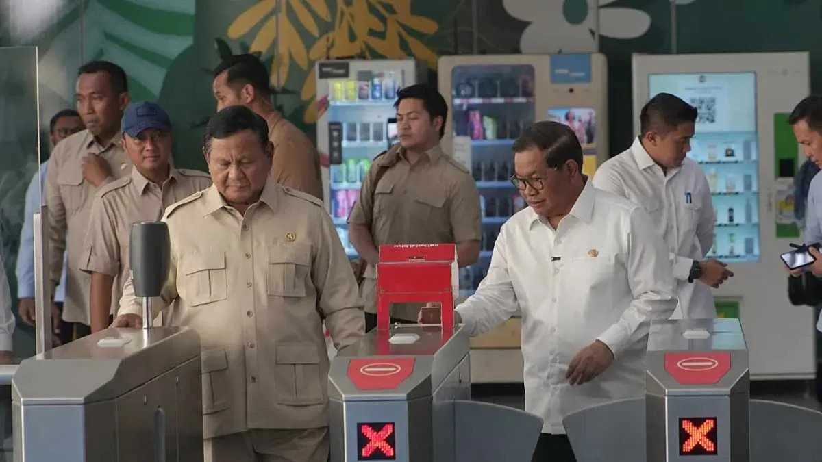 Apresiasi Prabowo untuk Gubernur Pramono Anung dalam Peresmian LRT Jakarta