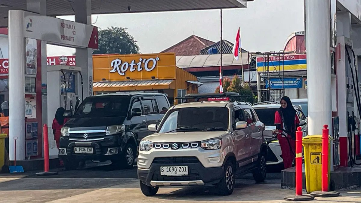 Bahaya Mengemudikan Mobil dengan Bensin Menipis