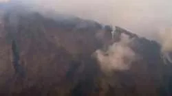 Kebakaran Melanda Puncak Setampol Gunung Rinjani Kebakaran Melanda Puncak Setampol Gunung Rinjani