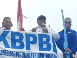 Aksi Buruh Besar-besaran Di Jakarta Menanti Tanggapan DPR
