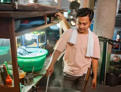 Nasi Goreng Terkenal di Surabaya: Kuliner Malam Penuh Rasa