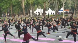 Festival Kesehatan di Jakarta Dikinikan oleh Ratusan Peserta Festival Kesehatan di Jakarta Dikinikan oleh Ratusan Peserta