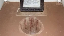 Misteri dan Sejarah Sumur Lubang Buaya: Pusat Peperangan Politik 1965 Misteri dan Sejarah Sumur Lubang Buaya: Pusat Peperangan Politik 1965