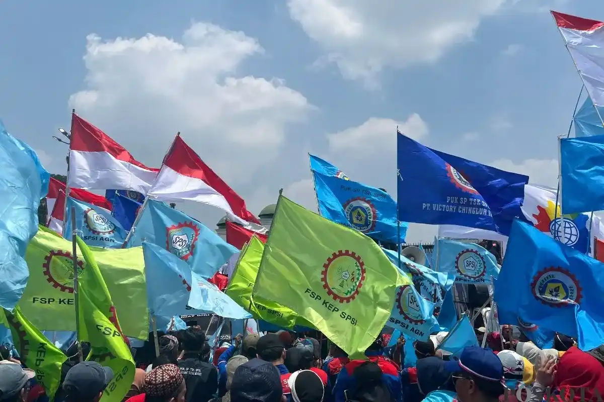 Masa Depan Buruh: Tuntutan dalam Aksi Demo di DPR