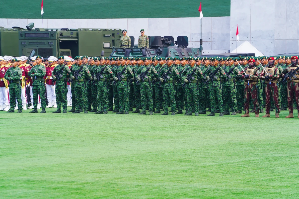 Panglima TNI Tinjau Gladi Bersih Upacara HUT Ke-81 TNI
