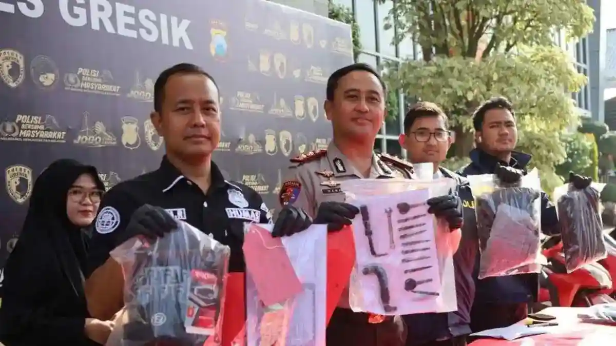 Polisi Ungkap Pencurian Motor di Sejumlah Wilayah Gresik, 11 Orang Diamankan