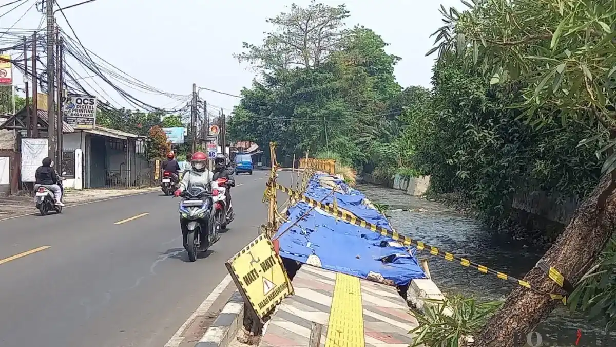 Tingkatkan Standar Konstruksi Trotoar untuk Cegah Kerusakan