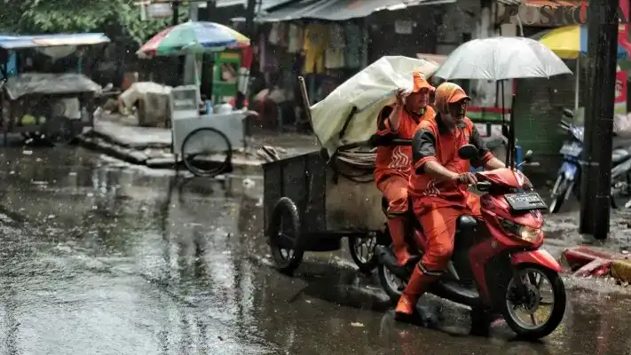 BMKG Perkirakan Awal Musim Hujan 2026/2027 Mundur di Mayoritas Wilayah