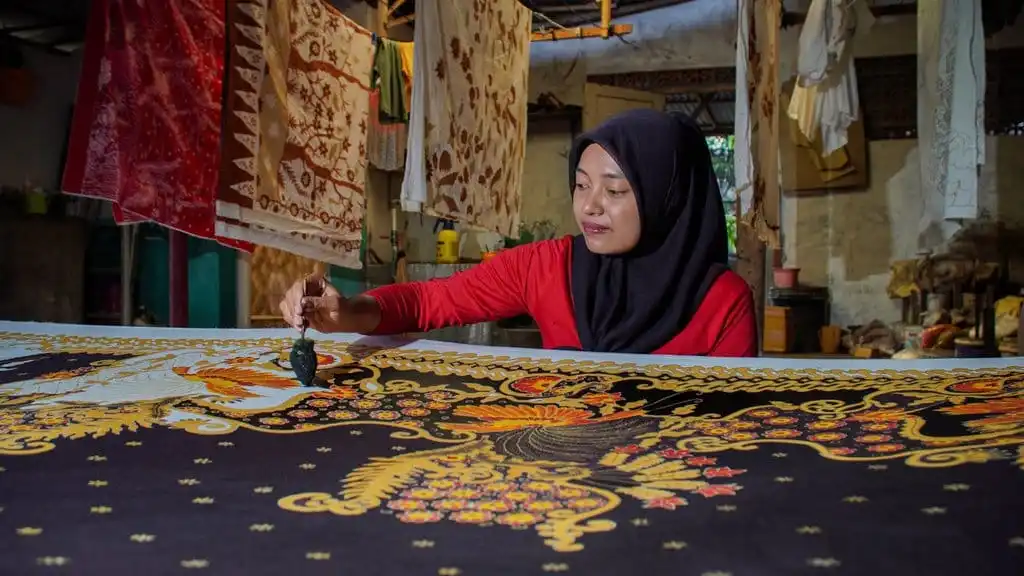 Pilihan Twibbon Gratis untuk Memeriahkan Hari Batik Nasional 2026