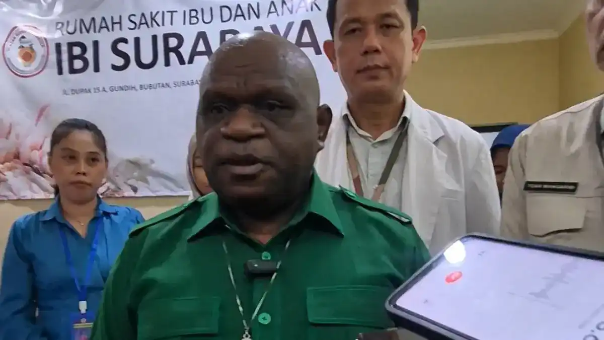Natalius Pigai Tegaskan Tetap Bekerja di Tengah Isu Pergantian Menteri