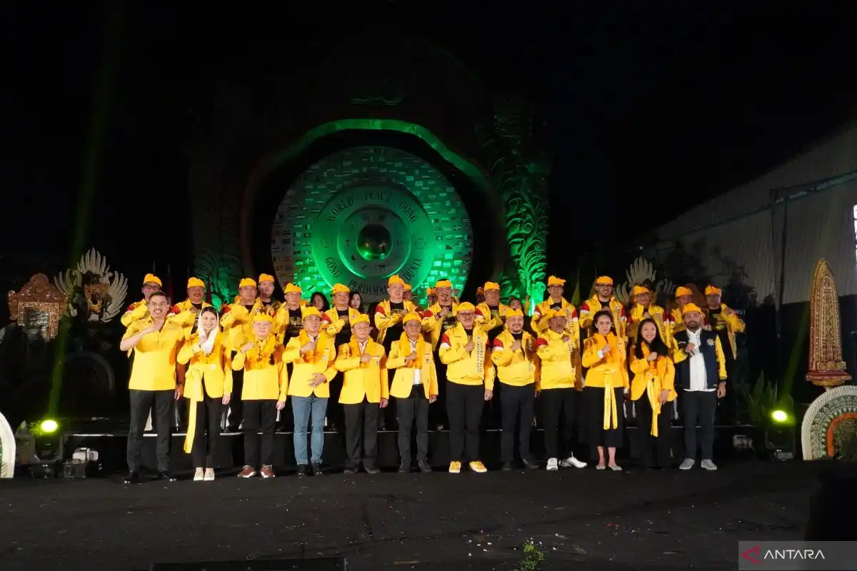 Bahlil Hadirkan Lima Menteri dan Dua Wakil Menteri dalam Pelantikan Golkar Bali