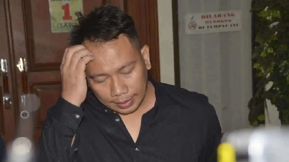 Kronologi Dede Sunandar Tumbang dalam Laga Tinju Melawan Vicky Prasetyo