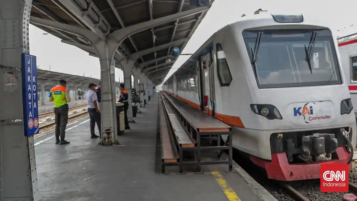 Perjalanan Green Line Terganggu, KAI Commuter Tangani Insiden di Serpong