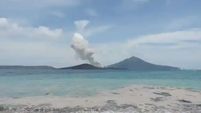 Tinggi kolom erupsi tidak teramati