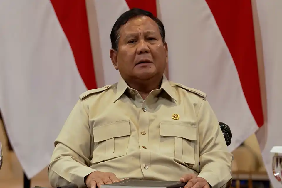 Rapat Terbatas Prabowo Bahas Penanganan Karhutla dan Tawaran Bantuan Malaysia-Singapura