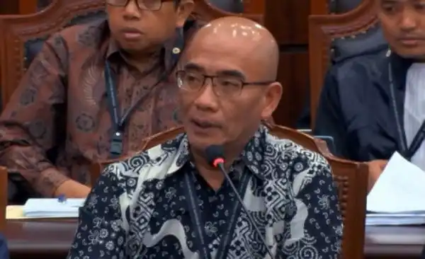 Hasyim Asy’ari Bantah Pasal Pencalonan Gibran Tak Pernah Dibahas di DPR