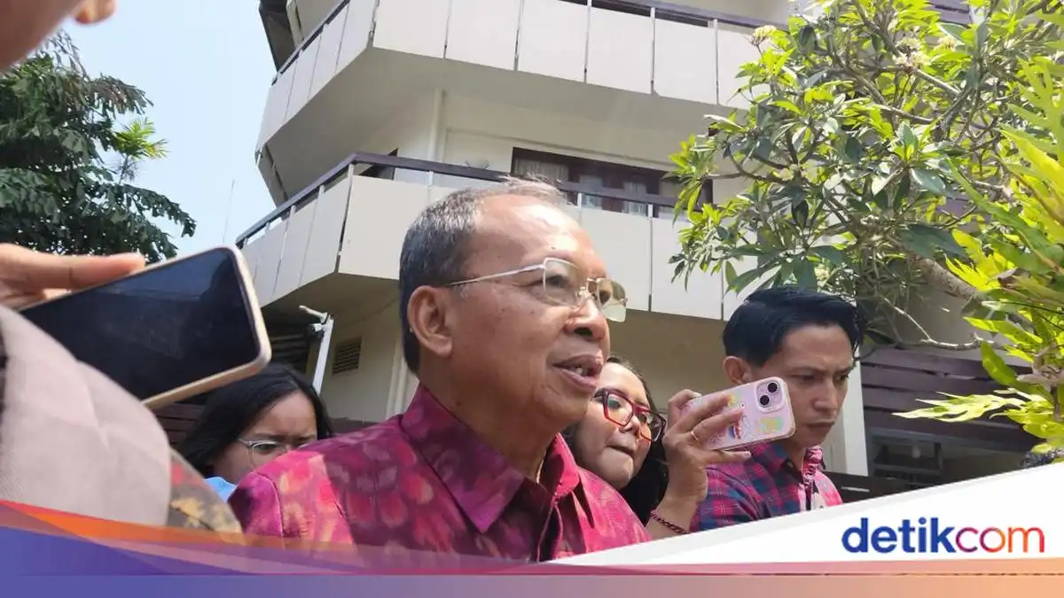 Antrean BBM Terjadi di Sejumlah Wilayah Bali, Koster Minta Warga Tidak Panik