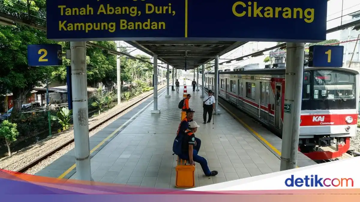 KCI Jelaskan Penggunaan KRL INKA di Rute Blue Line Bekasi