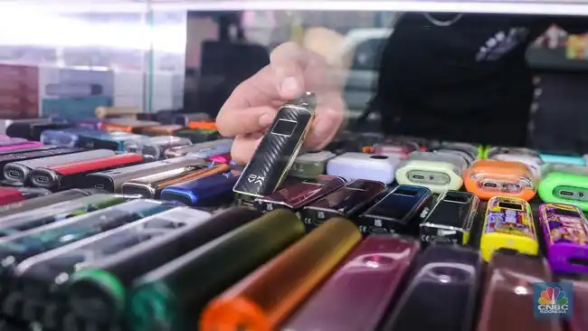 Kapolri Minta MUI Mengkaji Pelarangan Total Vape karena Risiko Narkotika Cair