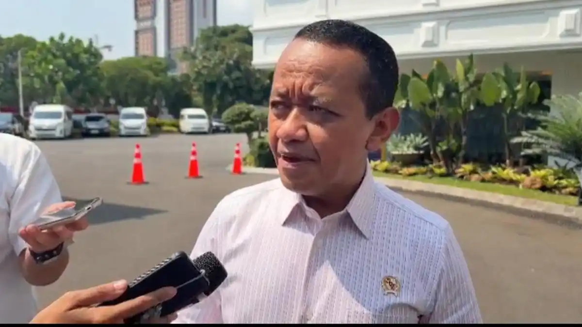 Prabowo Panggil Bahlil ke Istana di Tengah Gangguan Distribusi BBM Bali