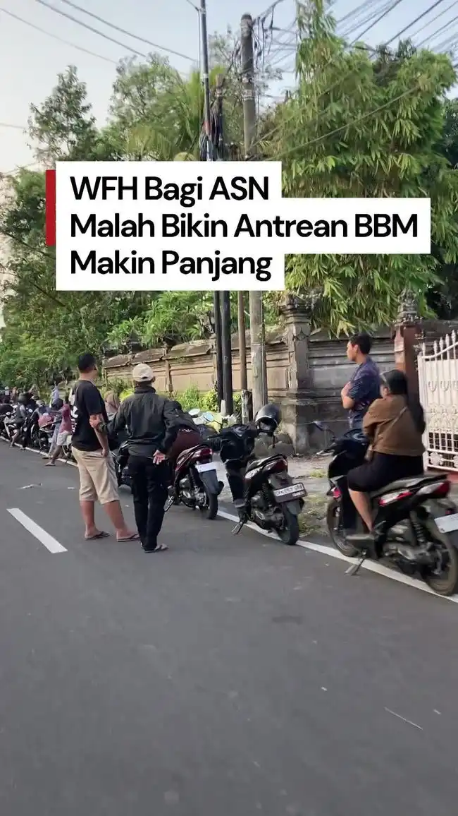 Antrean BBM Mengular di Klungkung saat ASN WFH dan Sekolah Beralih ke Daring