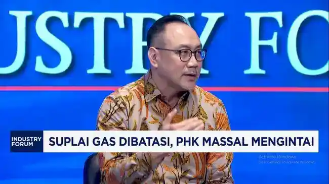 Pasokan Gas Terbatas, Industri Keramik Pangkas Produksi dan Rumahkan Pekerja