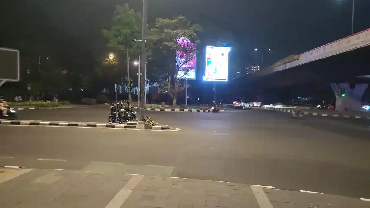 Situasi di Simpang Dago Pulih Setelah Truk Dalmas Dibakar dan Polisi Diserang