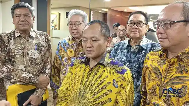 Dorongan Insentif untuk Kendaraan Hybrid di Tengah Kenaikan Harga BBM