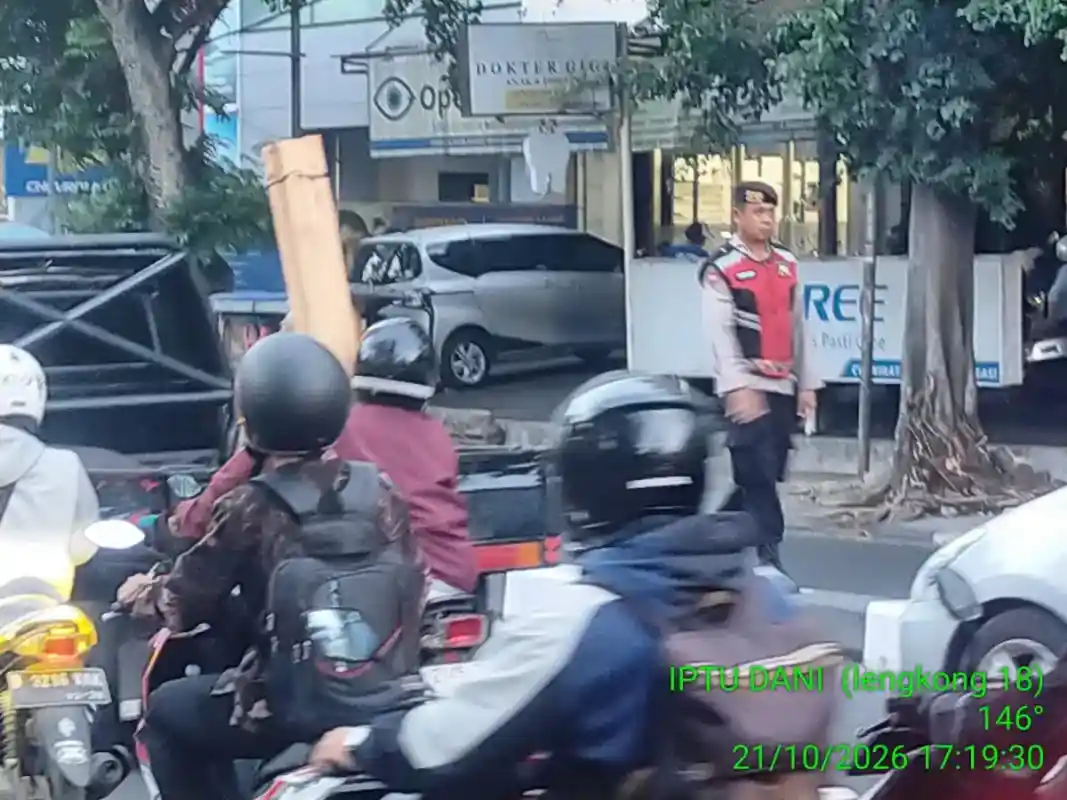Aksi Perempuan dengan Pisau Tegur Pemotor Lawan Arus di Buahbatu Diselidiki Polisi