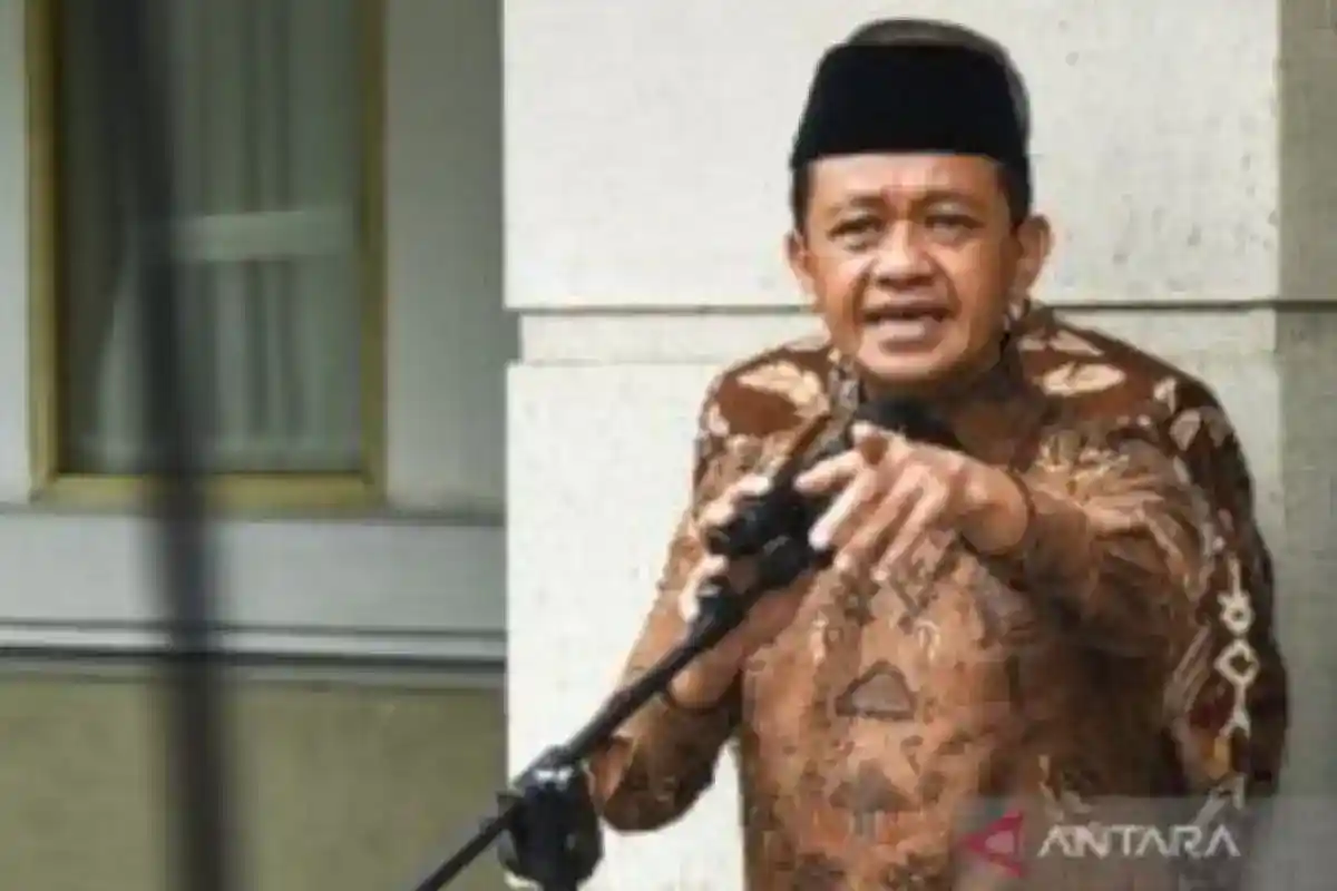 Bahlil Kejar PNBP ESDM Rp165 Triliun pada 2026