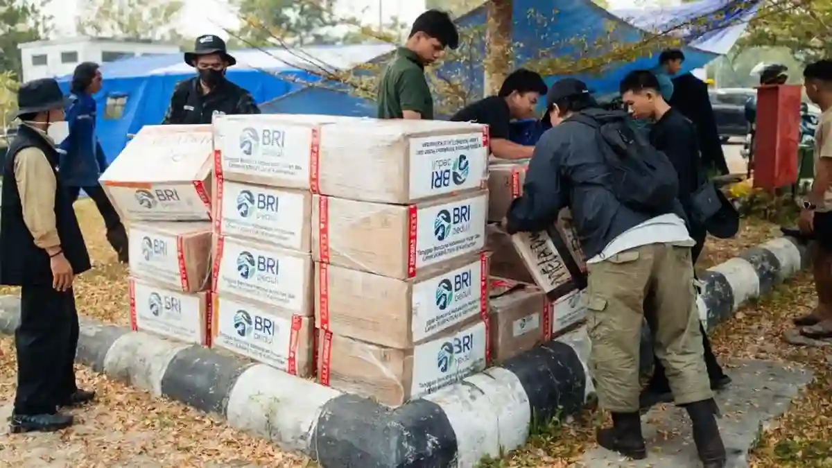 Bantuan Peralatan dan Kesehatan untuk Hadapi Karhutla di Kalimantan Barat