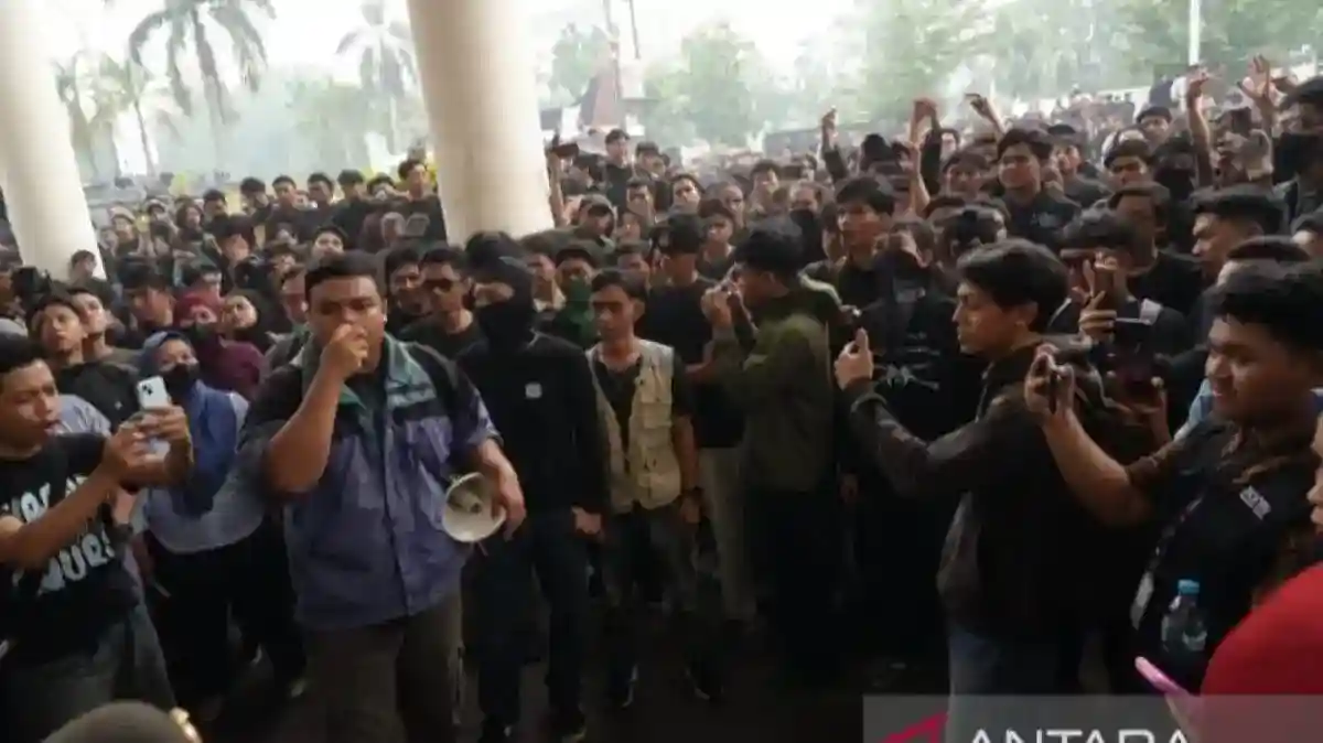 Desakan BEM SI Kalbar atas Dampak Karhutla: Kesehatan, Tanggung Jawab Perusahaan, dan Penegakan Hukum