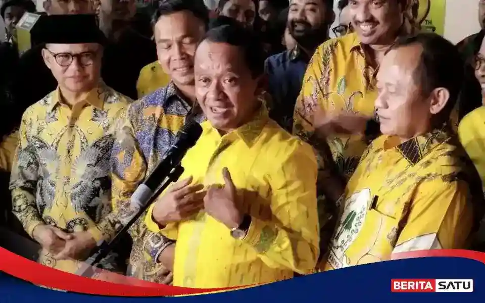 Bahlil Absen dalam Pelantikan Pengurus Golkar Sulsel karena Dampingi Prabowo